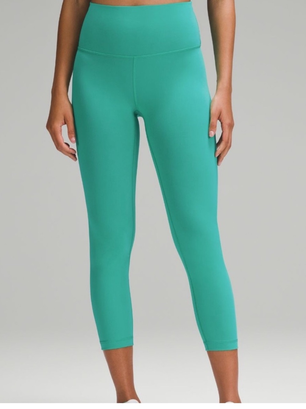 lululemon athletica Green Kelly set- Sz-6